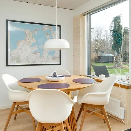 4 Person In Holbaek-by Traum * Holbæk
